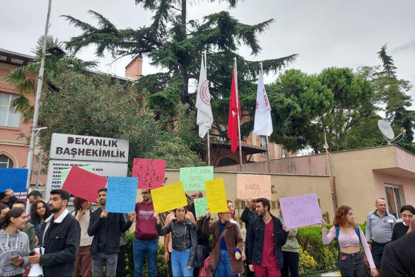 İÜ Tıp Fakültesi öğrencileri açıklaması