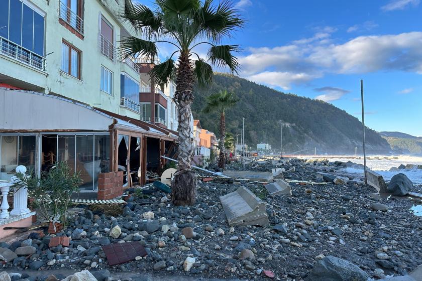 Sinop Ayancık'ta deniz taştı