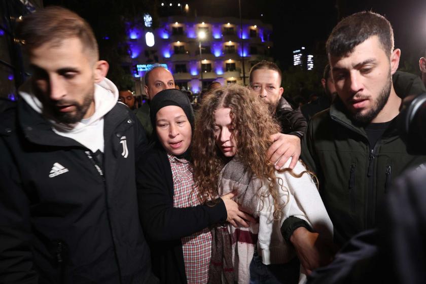 Ahed Tamimi dahil Filistinli 30 esir İsrail hapishanesinden serbest bırakıldı