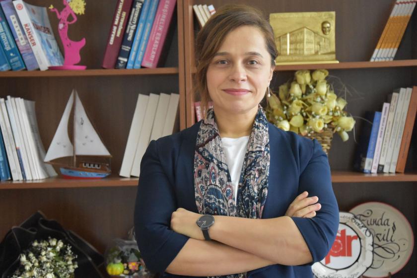 Sivas Cumhuriyet Üniversitesi'nden (SCÜ) Doç. Dr. Funda Evcili