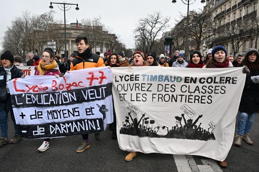 Fransa'da göçmen yasası protesto edildi