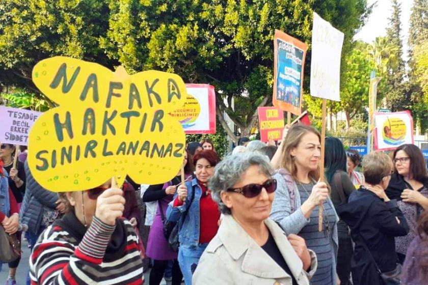 500 liralık nafakasının yükseltilmesini istedi, ayrıldığı erkek yaşantısı hedef gösterdi