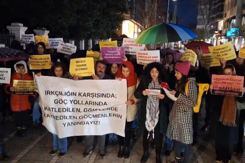 İstanbul Kadıköy Süreyya Operası önünde 21 Mart Uluslararası Irkçılık ve Ayrımcılıkla Mücadele Günü için basın açıklaması yapıldı