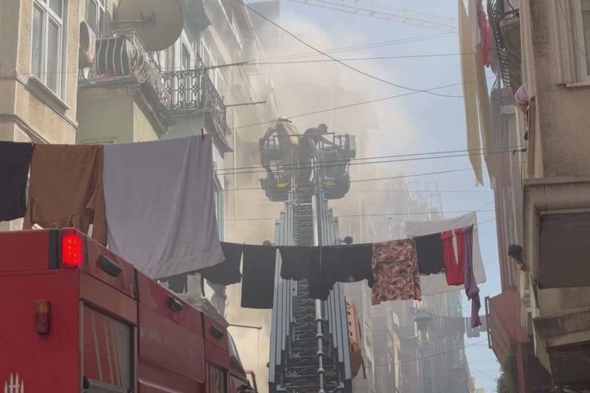 Beyoğlu'nda çıkan yangın