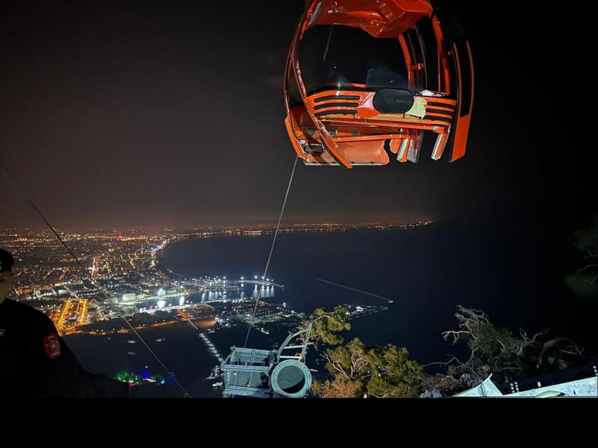 Antalya'da teleferik düştü: 1 kişi hayatını kaybetti, 10 kişi yaralı ve 125 kişi mahsur kaldı