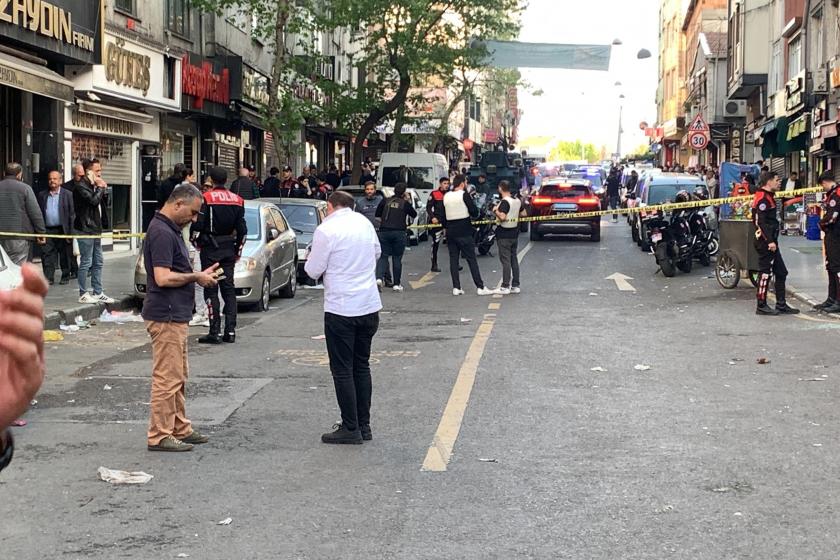 Beyoğlu'nda silahlı saldırı sonrası olay yeri.