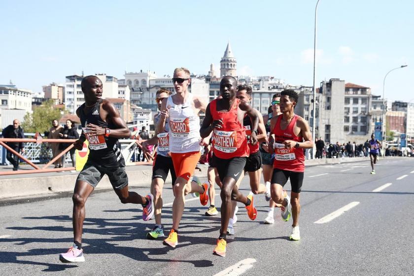 İstanbul yarı maratonu 