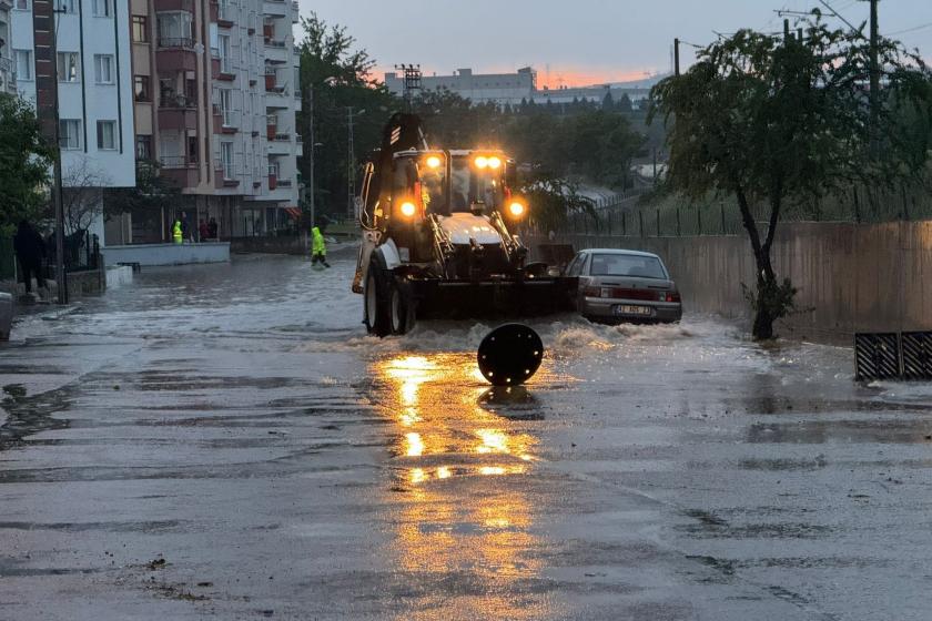 Ankara'da sağanak yağış