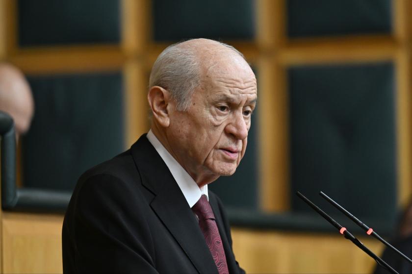 Bahçeli: Birkaç emniyet müdürünün açığa alınmasıyla geçiştirilemeyecek bir komplo devrede