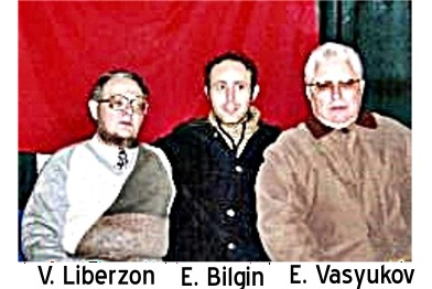 Soldan sağa V. Liberzon, Evrensel Bilgin ve E. Vasyukov 