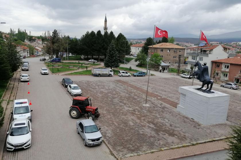 Kayseri Pınarbaşı ilçe meydanı