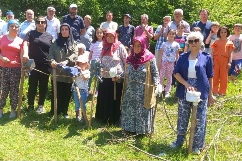 Samsun Kavak Köseli Mahallesi'nde yapılması planlanan taş ocağına tepki gösteren yurttaşlar 