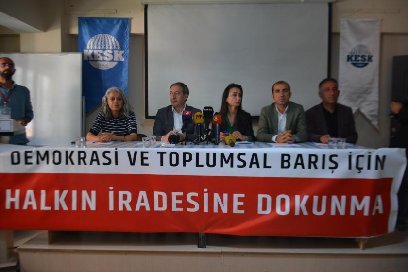 DEM Parti, Hakkari'de emek ve demokrasi güçleriyle buluştu: Hakkari’den Edirne’ye barış köprüsünü kurmalıyız