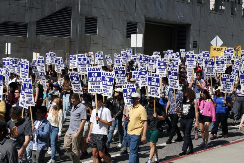 ABD'de greve çıkan işçiler