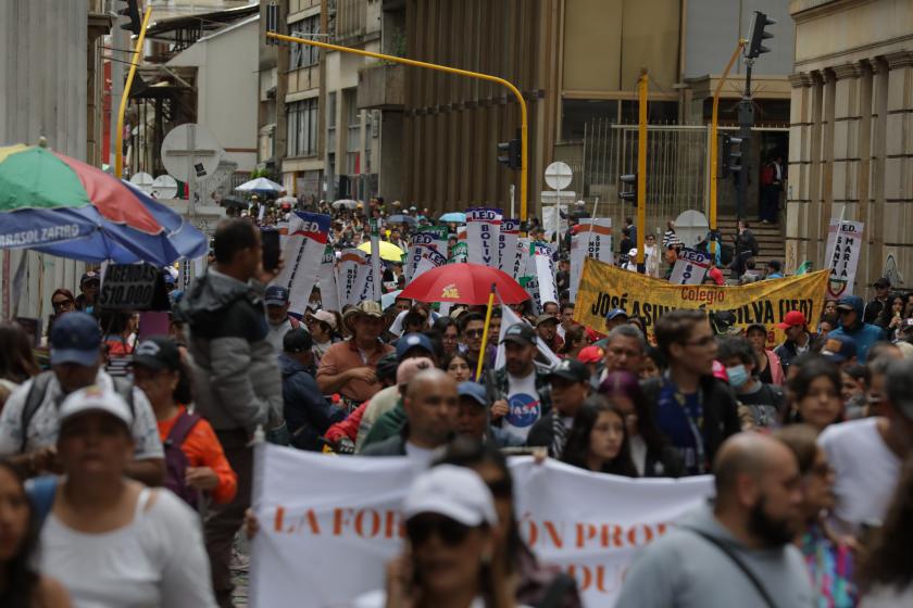 Kolombiya'da eğitimin özelleştirilmesi protesto edildi 