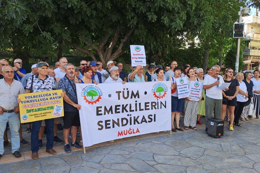 Muğla'da emekliler açıklama yaptı