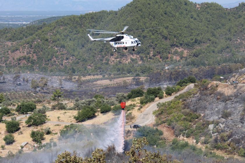 Antalya Serik'te çıkan orman yangını 