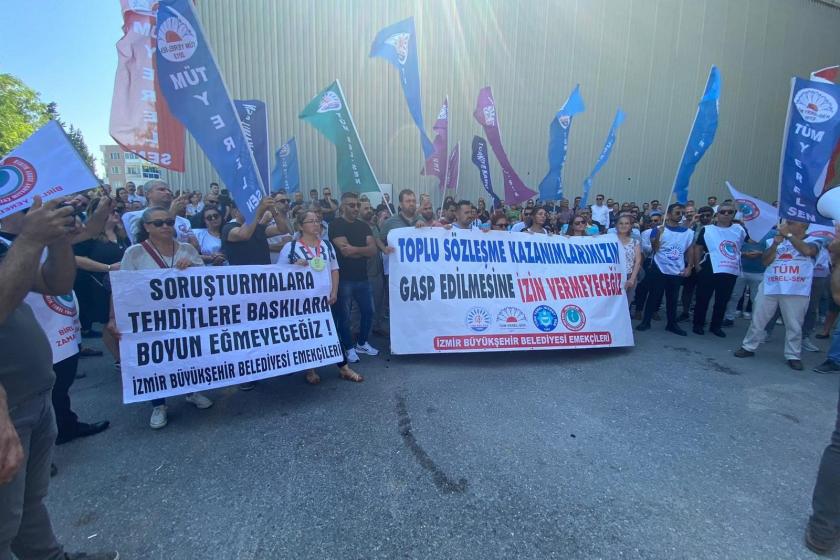 İzmir Büyükşehir Belediyesi emekçileri eylem yapıyor