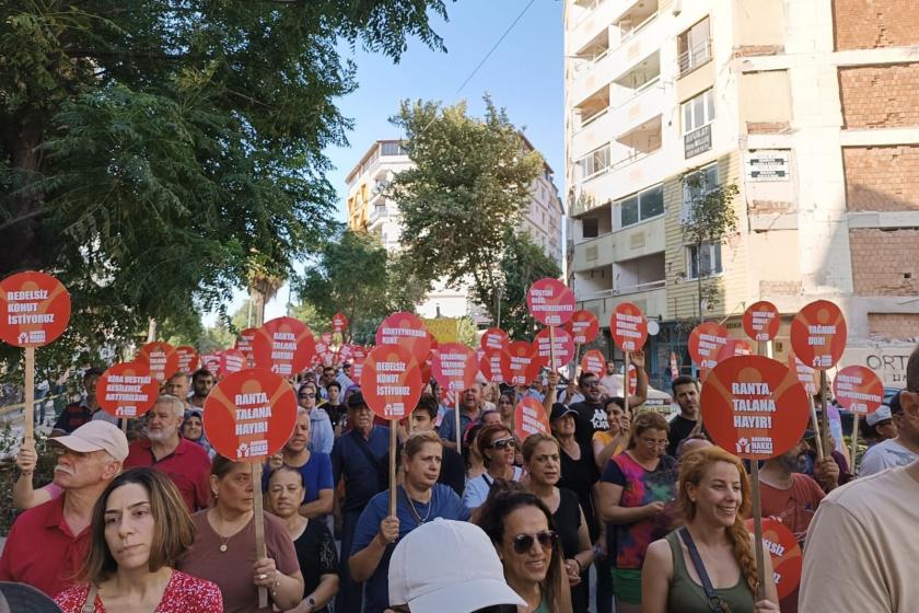 Antakya'da yapılan barınma hakkı eylemi.