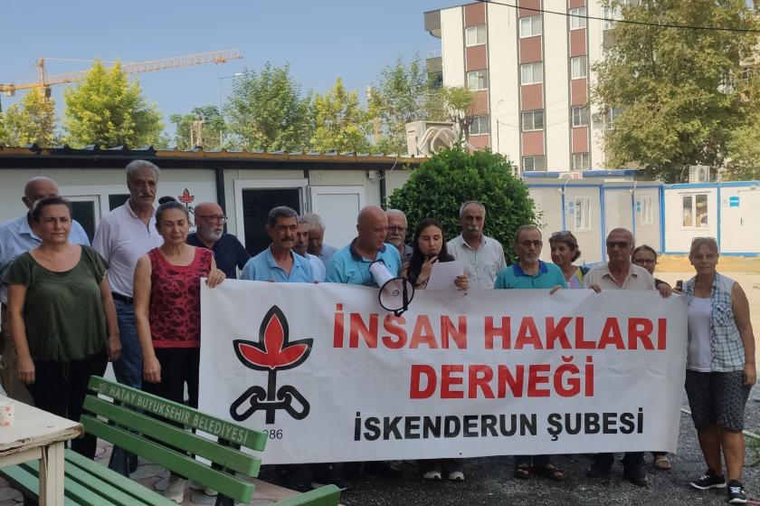 İHD İskenderun Şubesi basın açıklaması yaptı