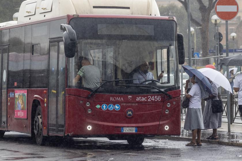 İtalya'da ulaşım sektöründe çalışanlar greve gitti