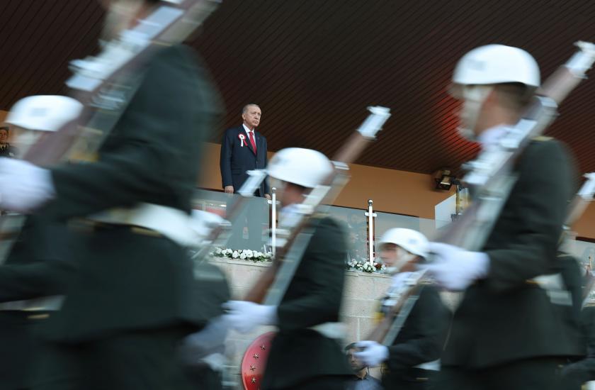 ERDOĞAN HARP OKULU MEZUNİYET TÖRENİNDE