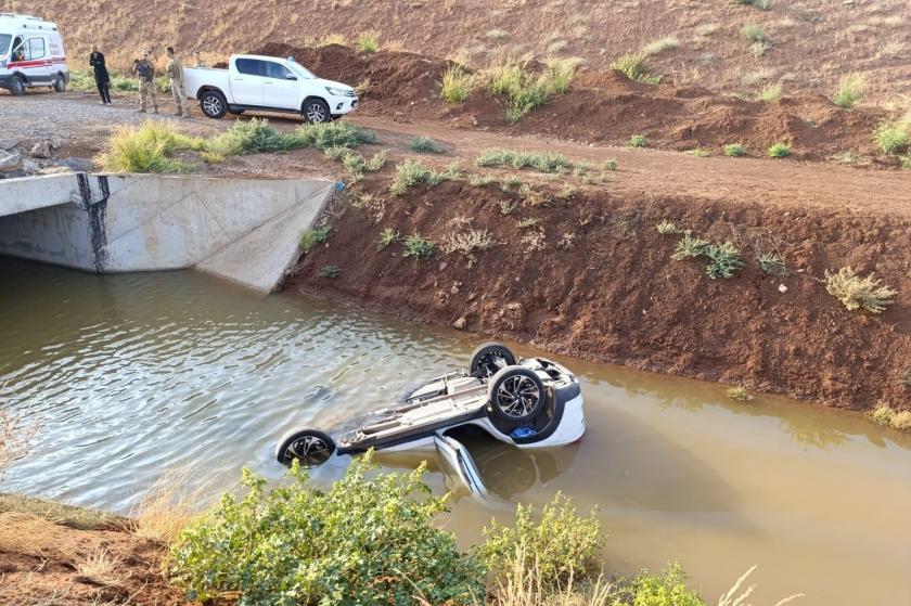 Mardin'de sulama kanalına düşen otomobildeki 3 kişi hayatını kaybetti