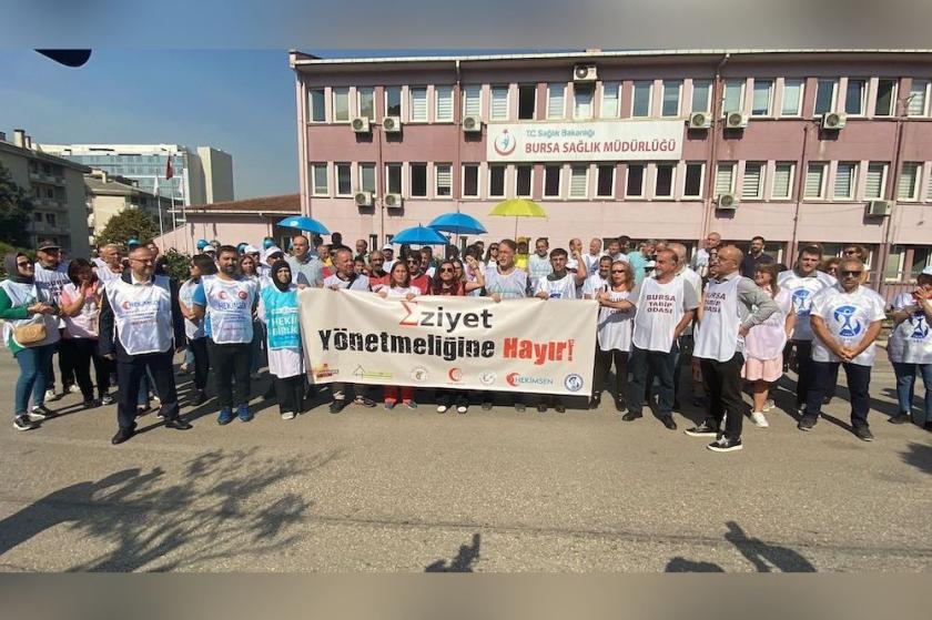 Bursa'da sağlık emekçileri eylem 