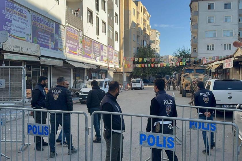 DEM Parti Iğdır il binasına polis baskını 