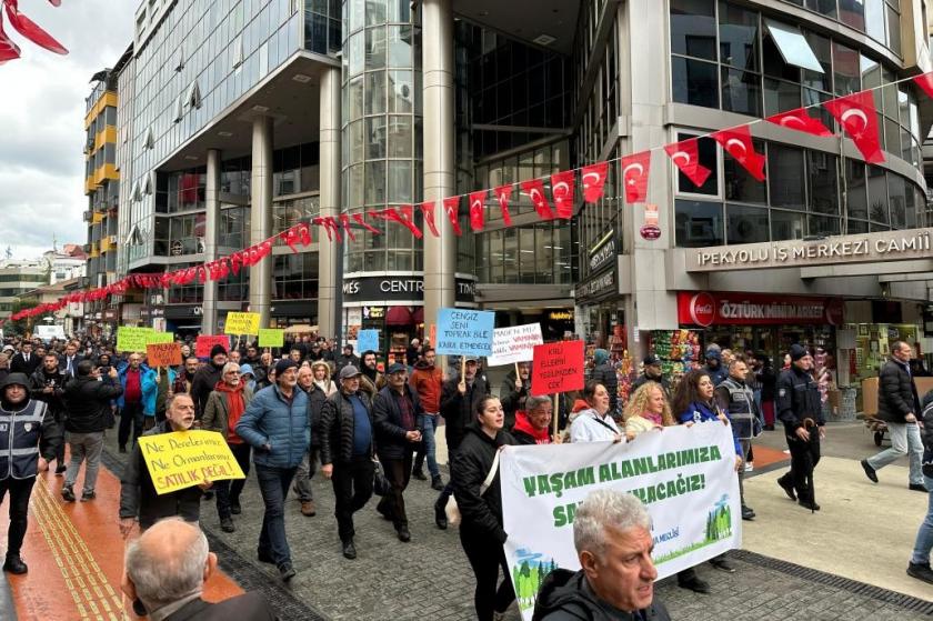 Tarbzon'da madenlere karşı miting