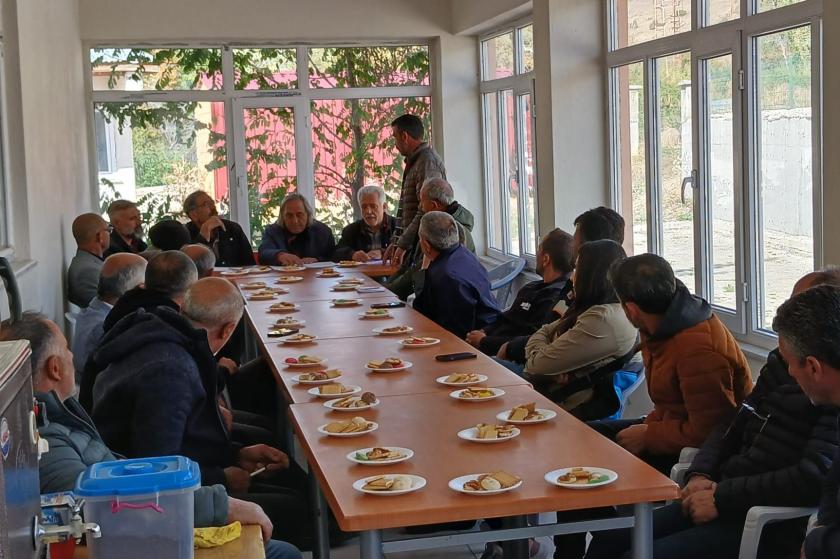 Çaylar köyünde toplantı 