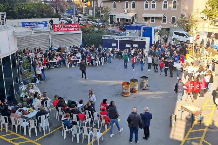 Greve çıkan Kartal belediyesi işçileri