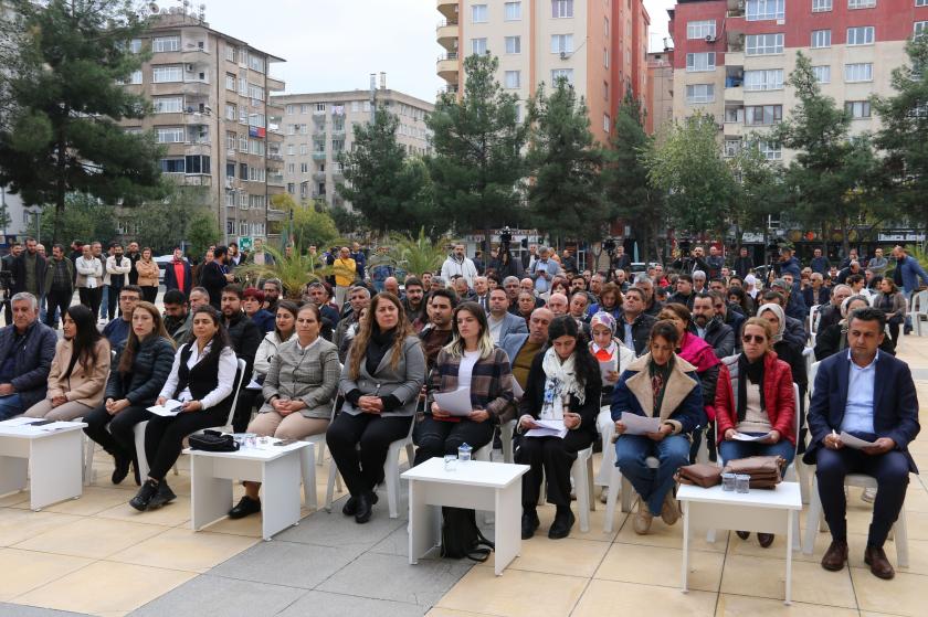 Diyarbakır'da belediye meclis toplantısı