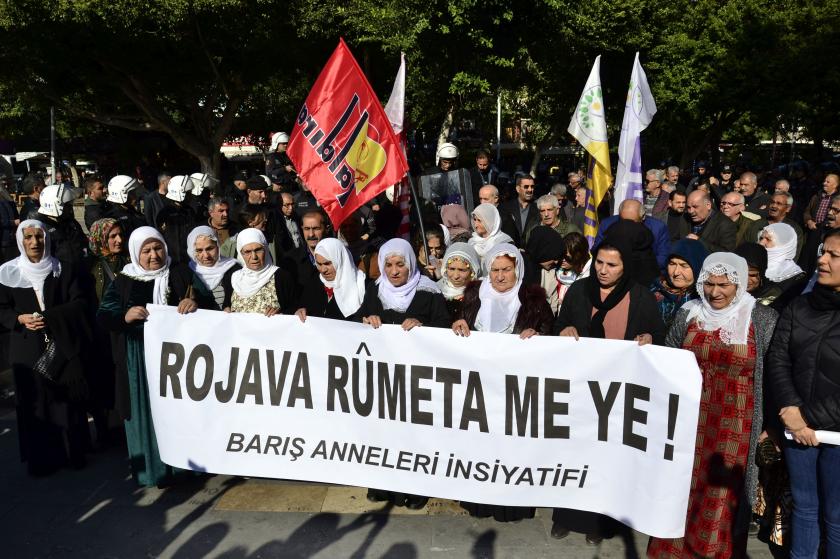 Adana'da barış anneleri insiyatifi açıklama yaptı