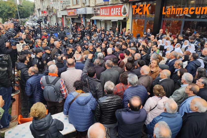 Akdeniz Belediyesine kayyım protestosunda  polis şiddeti