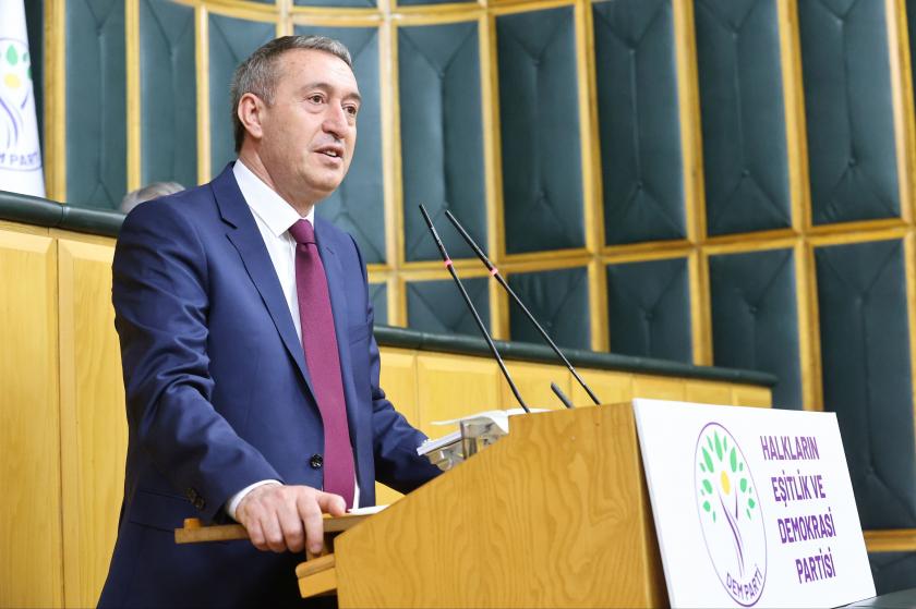 Tuncer Bakırhan, DEM Parti grubunda konuşuyor