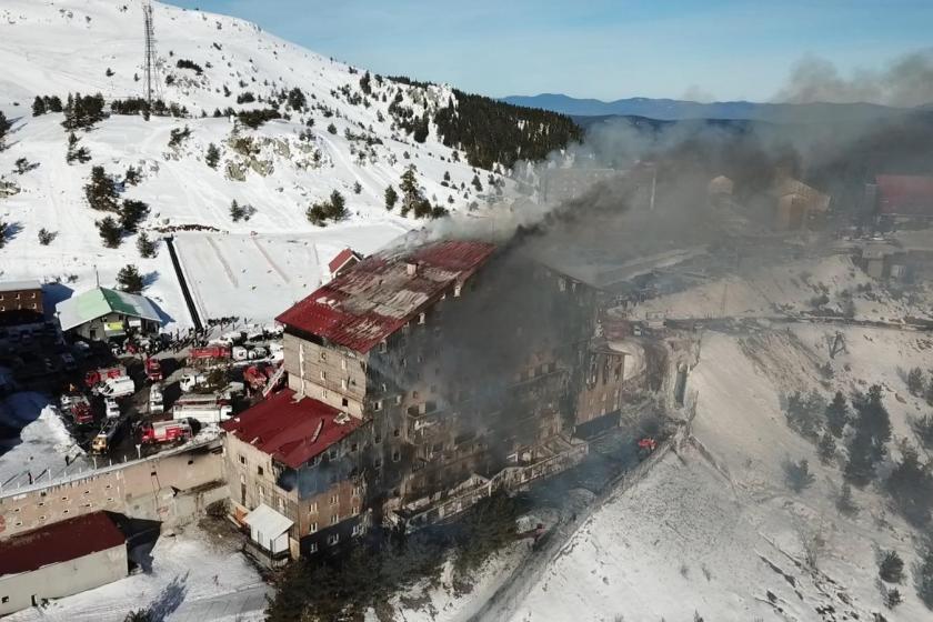 Özgür Özel'den Kartalkaya belgeleri: Bakan Tunç'u yalanladı