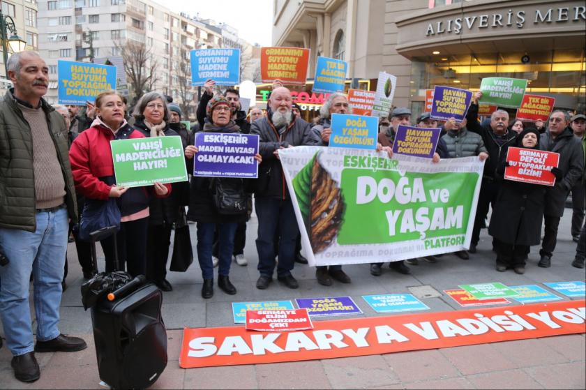 Eskişehir'de madene karşı açıklama: ‘Toprağımızı sermayedarlara teslim etmeyeceğiz’