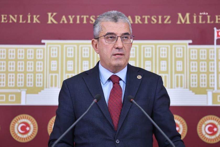 CHP’li Gökhan Günaydın’dan Van’a kayyım atanmasına tepki: Bu öncelikle Van halkının iradesinin gaspıdır