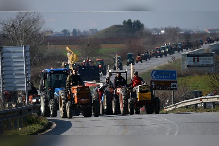 Yunanistan'da çiftçiler eylemde