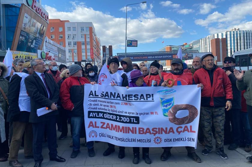 Çiğli’deki emeklilerden yapılan zamma tepki: 15,75’lik zammı kabul etmeyeceğiz