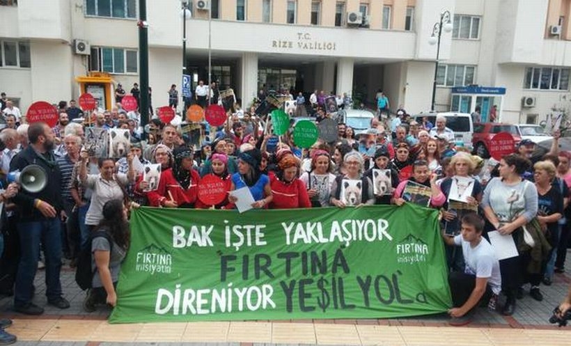 Samistal'e saldırı protesto edildi: ‘Devlet halktır sayın vali’