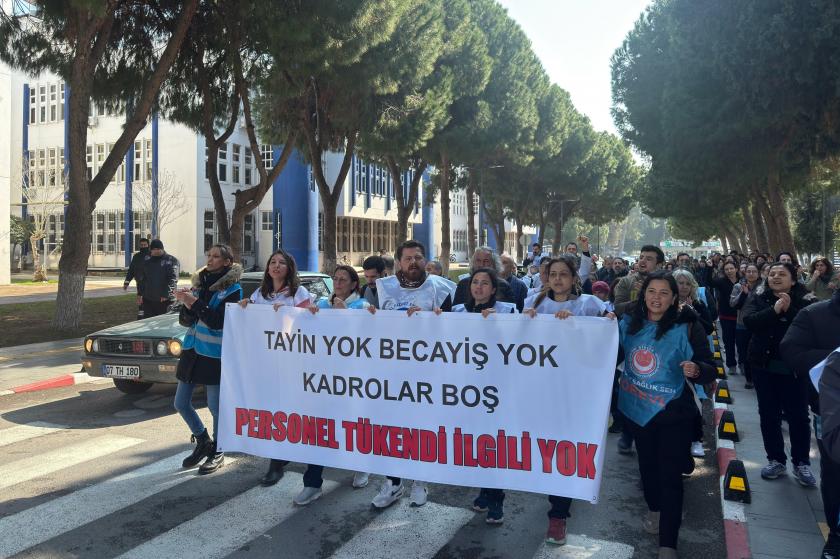 EÜ Hastanesi’nde sağlık emekçilerinin iş bırakma eylemi sürüyor