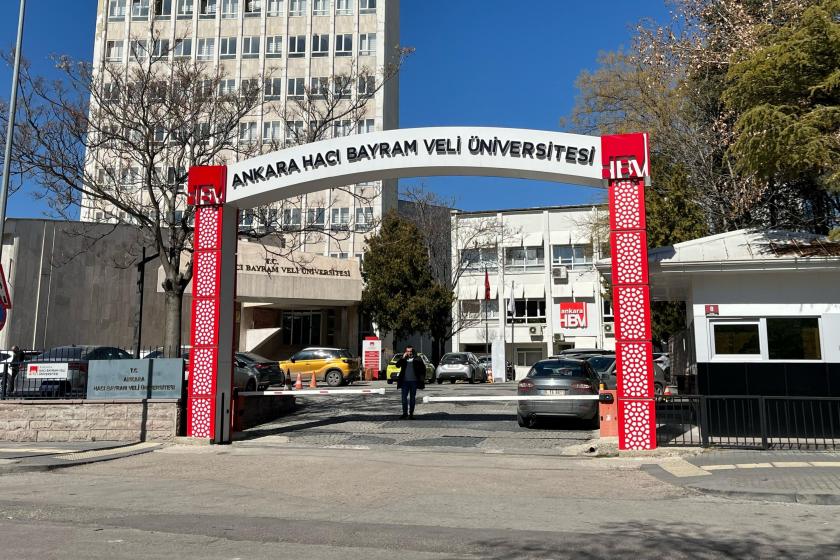 Hacı Bayram Veli Üniversitesi'nde köpek beslemek yasaklandı