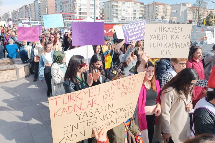 Kayseri'de 8 Mart yürüyüşü: "Aile yılı sizin, mücadele bizim" 