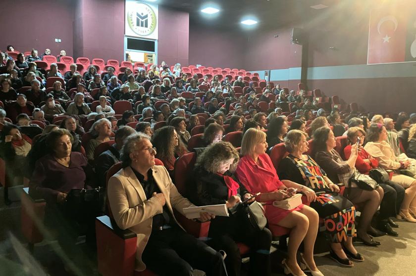 Batıkentli kadınlar 8 Mart etkinliğinde bir araya geldi