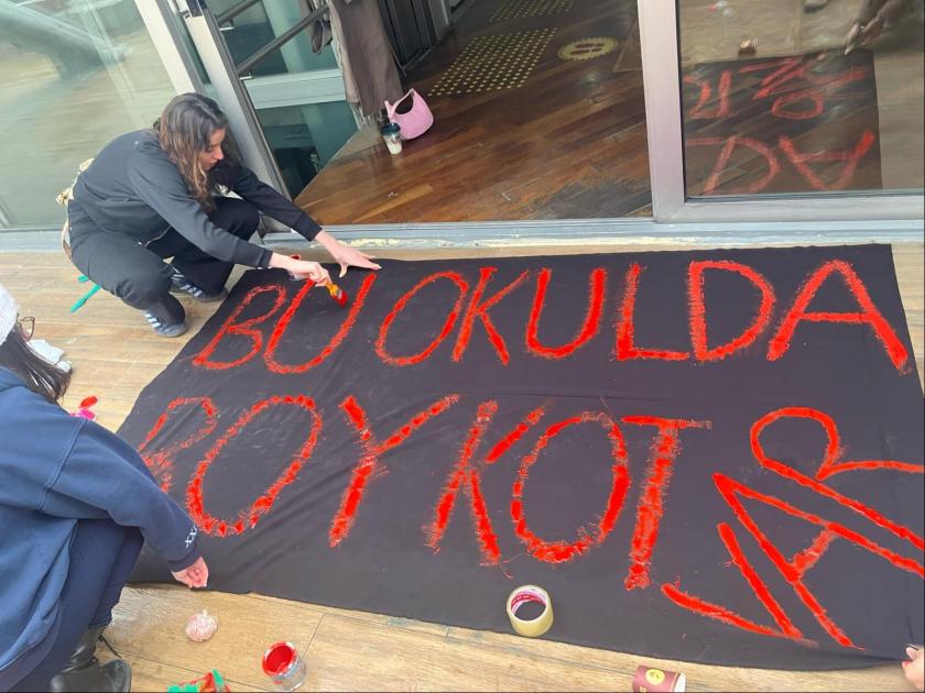 Galatasaray Üniversitesi öğrencilerinden boykot çağrısı