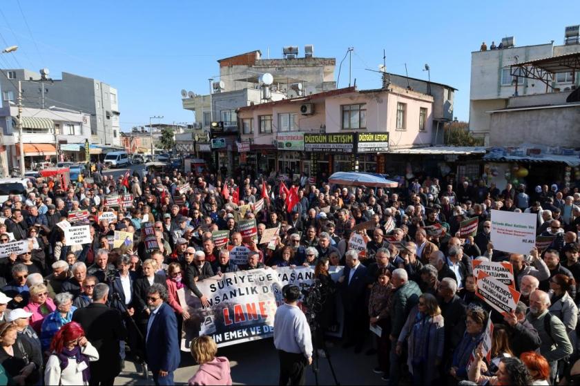 Alevilere yönelik katliam Mersin'de protesto edildi