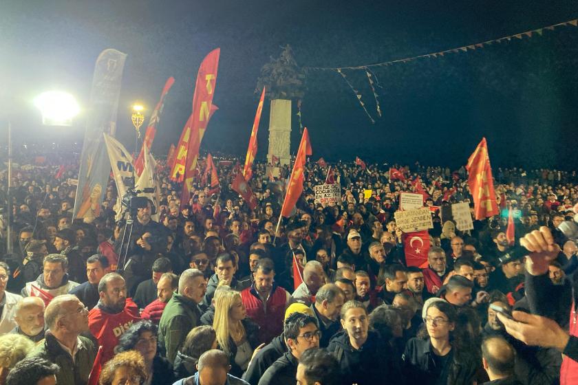 Gündoğdu'da binler: Öğrenciler boykota, işçiler greve