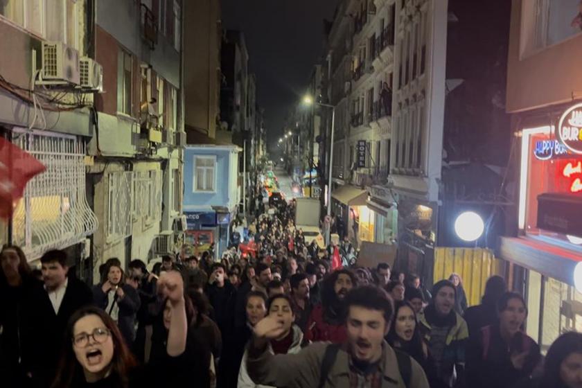 İstanbul’da halk hukuksuzluğa karşı sokakta